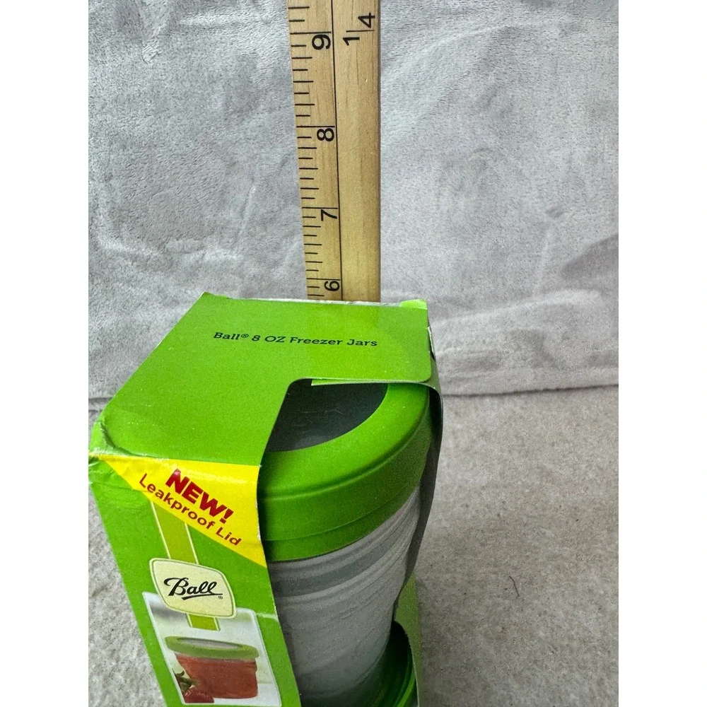 Ball 8 oz Freezer Jars EverSeal Technology Leakproof Lid BPA Free Green New
